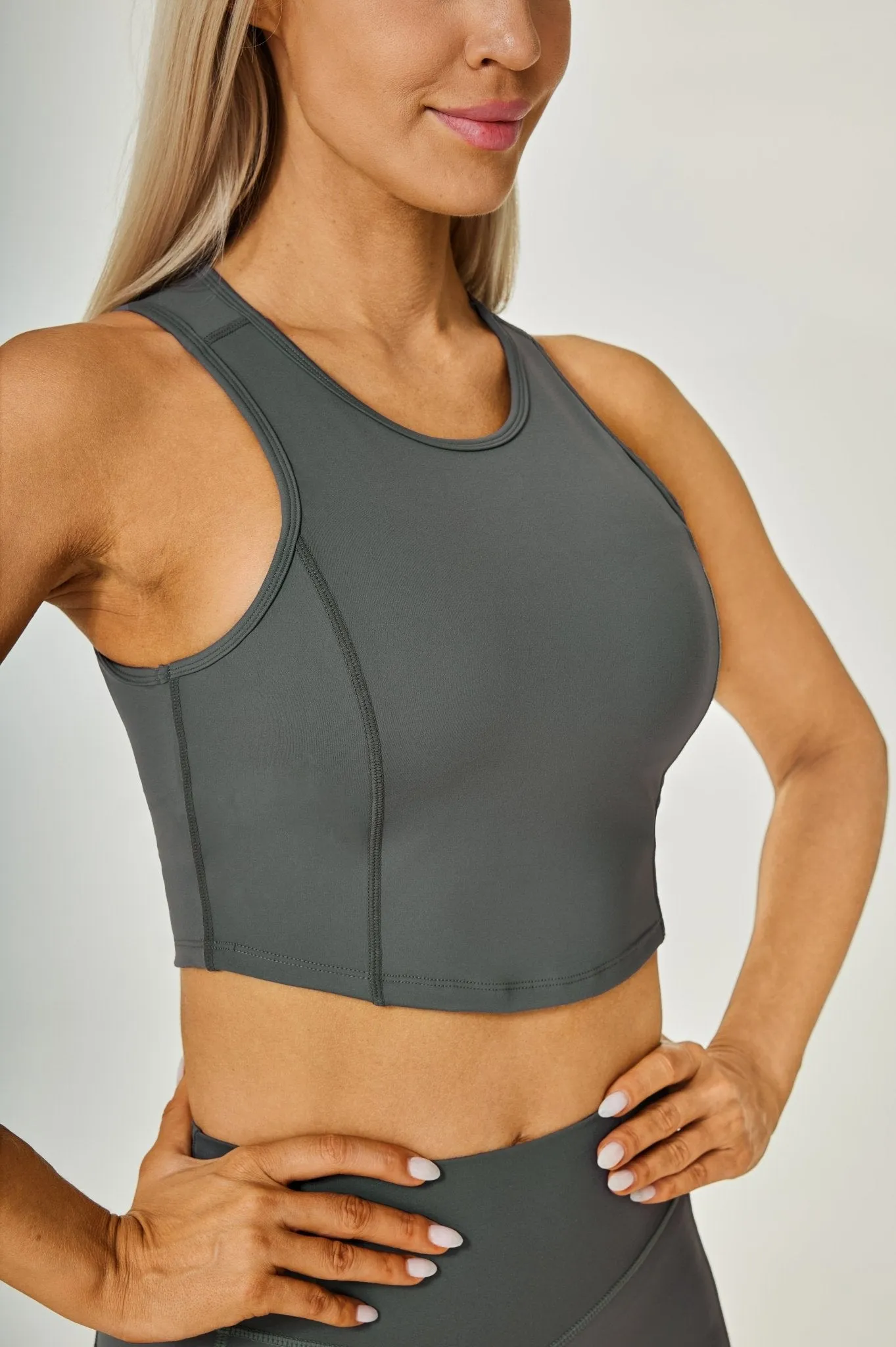 Airflow Built-in Tank Bra - Dark Grey