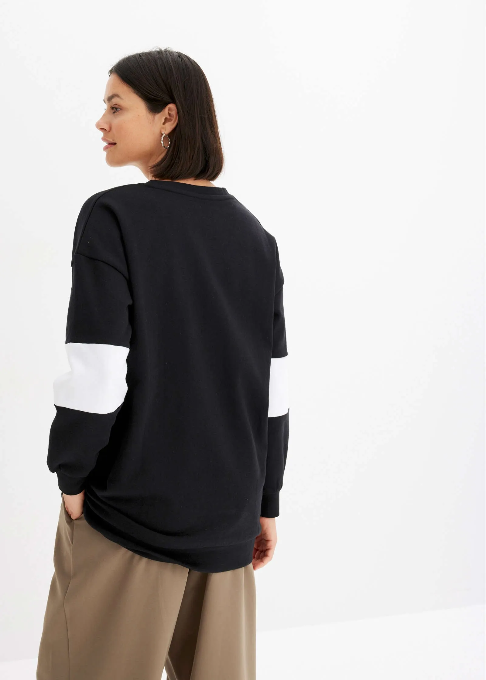 Brooklyn Pullover - Off White & Black