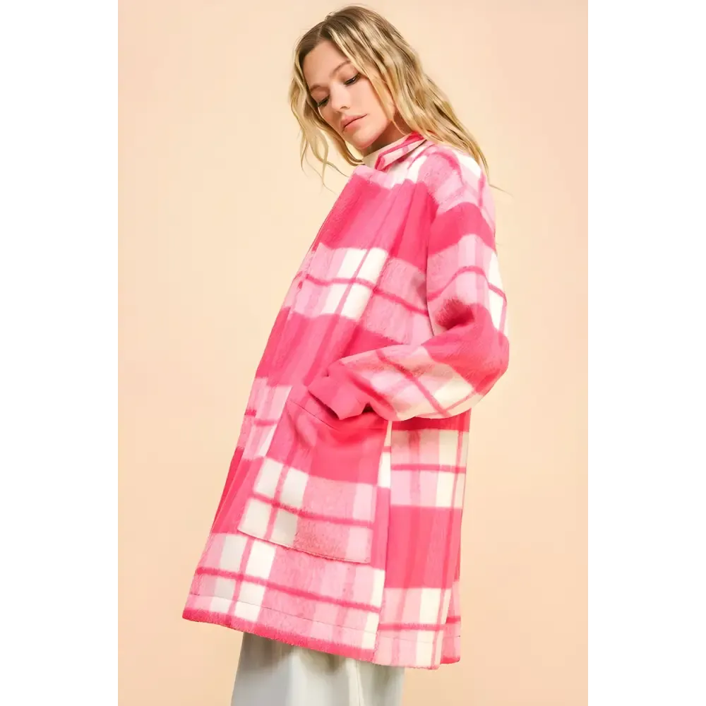 Elevate Your Wardrobe with the Elegant Plaid Longline Coat in Luxury Fashion