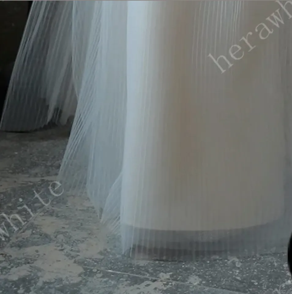 Enchanting Pleated Tulle A-line Wedding Dress with Pouf Sleeves