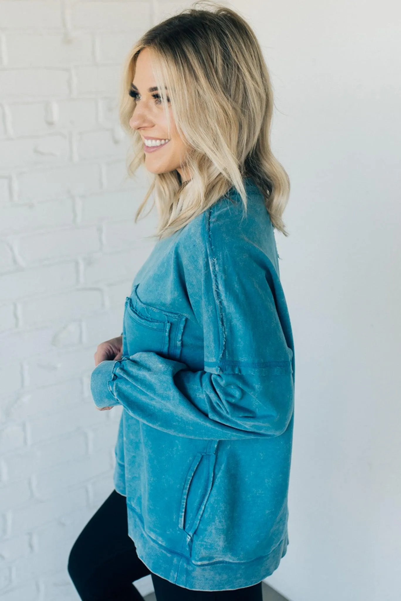 French Terry Acid Wash Pullover