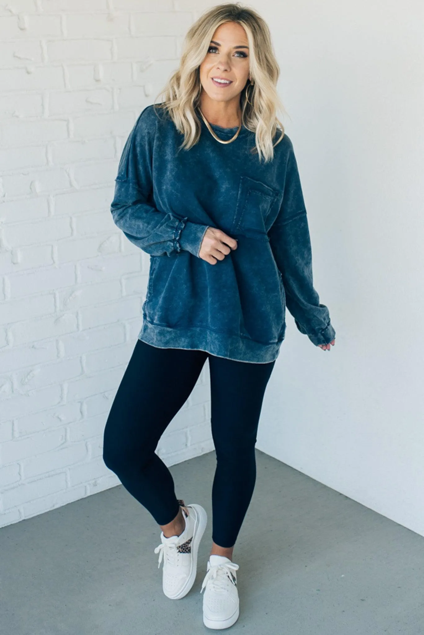 French Terry Acid Wash Pullover