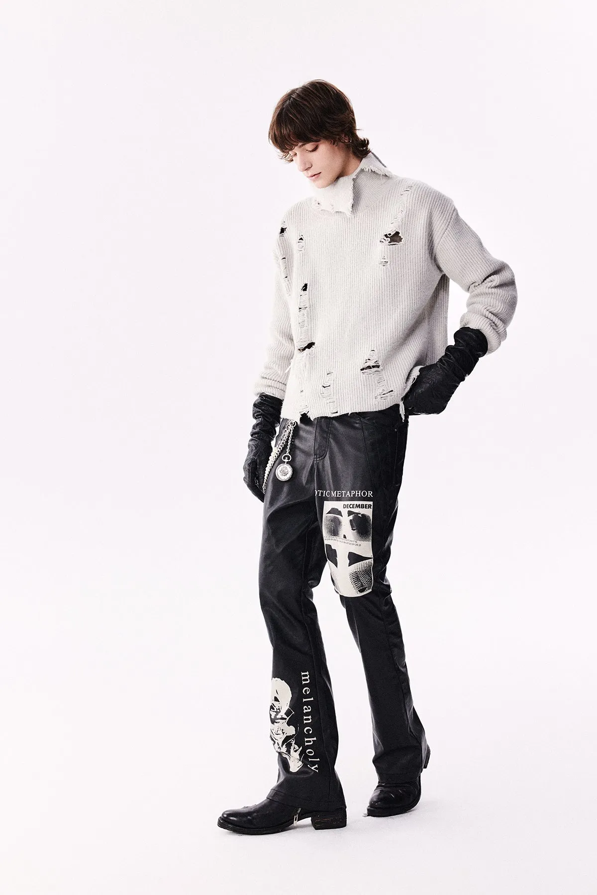 Turtleneck Ripped Hole Knit